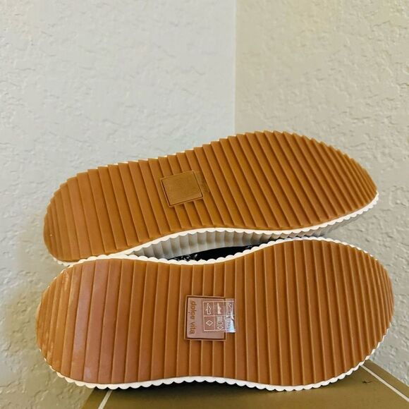 Dolce Vita Dolley Women's Sneaker, Black White Knit, Size 9.5, Retro Style NWT - Picture 2 of 16